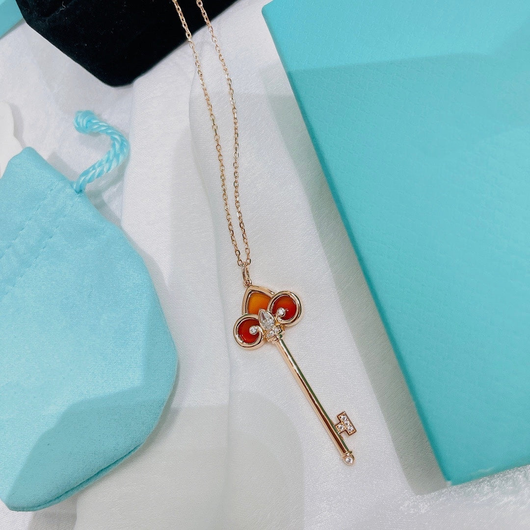 TIFFANY FLEUR DE LIS PINK GOLD DIAMOND CARNELIAN NECKLACE