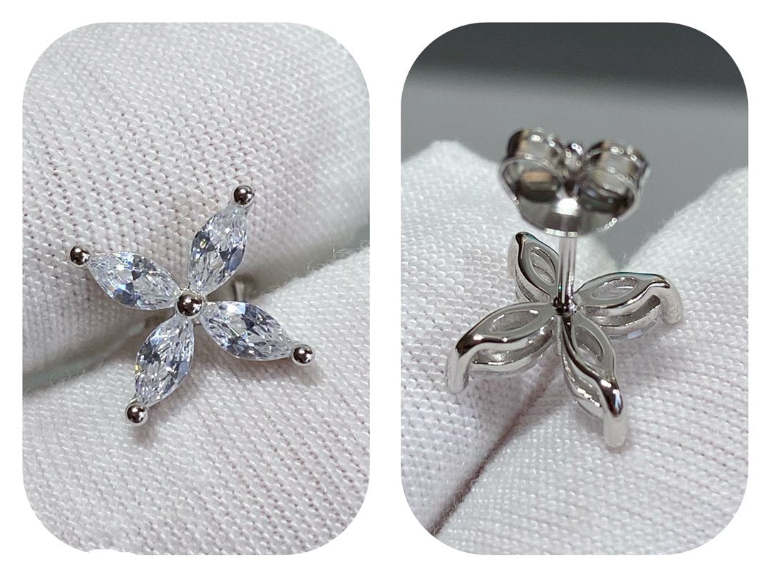 TIFFANY VICTORIA SILVER DIAMOND STUD MINI EARRINGS