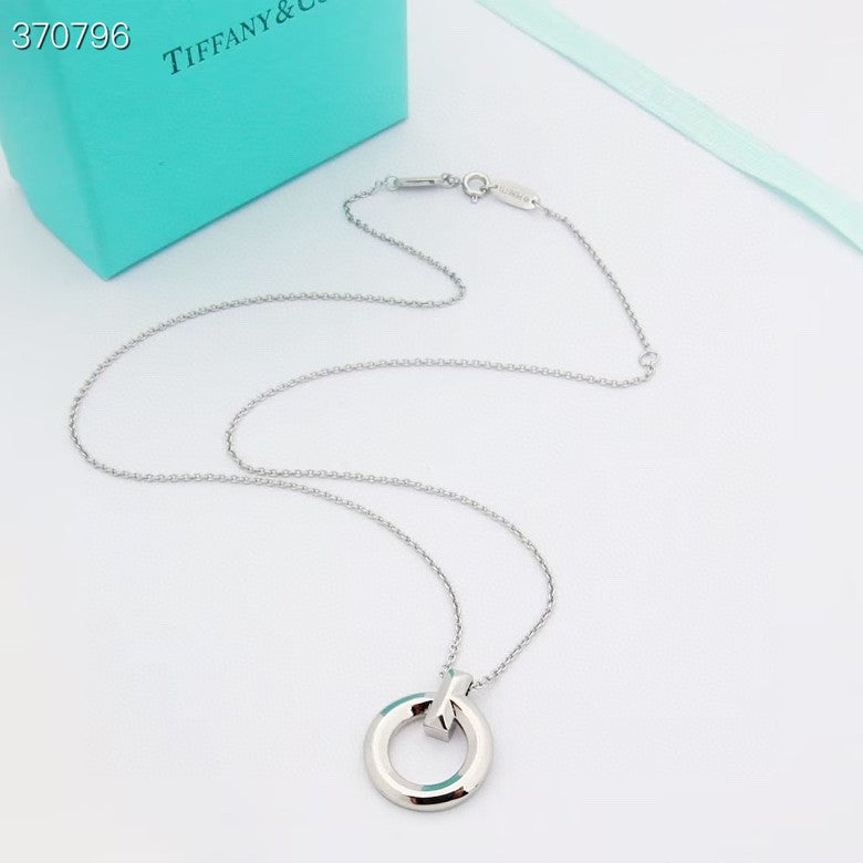 TIFFANY T1 CIRCLE MEDIUM NECKLACE