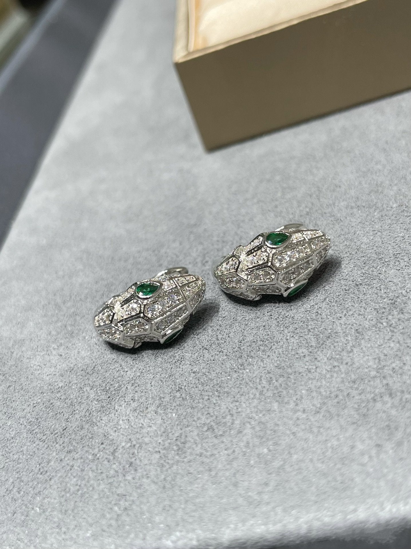 BVLGARI BVL SILVER DIAMOND SMALL SERPENT EARRINGS