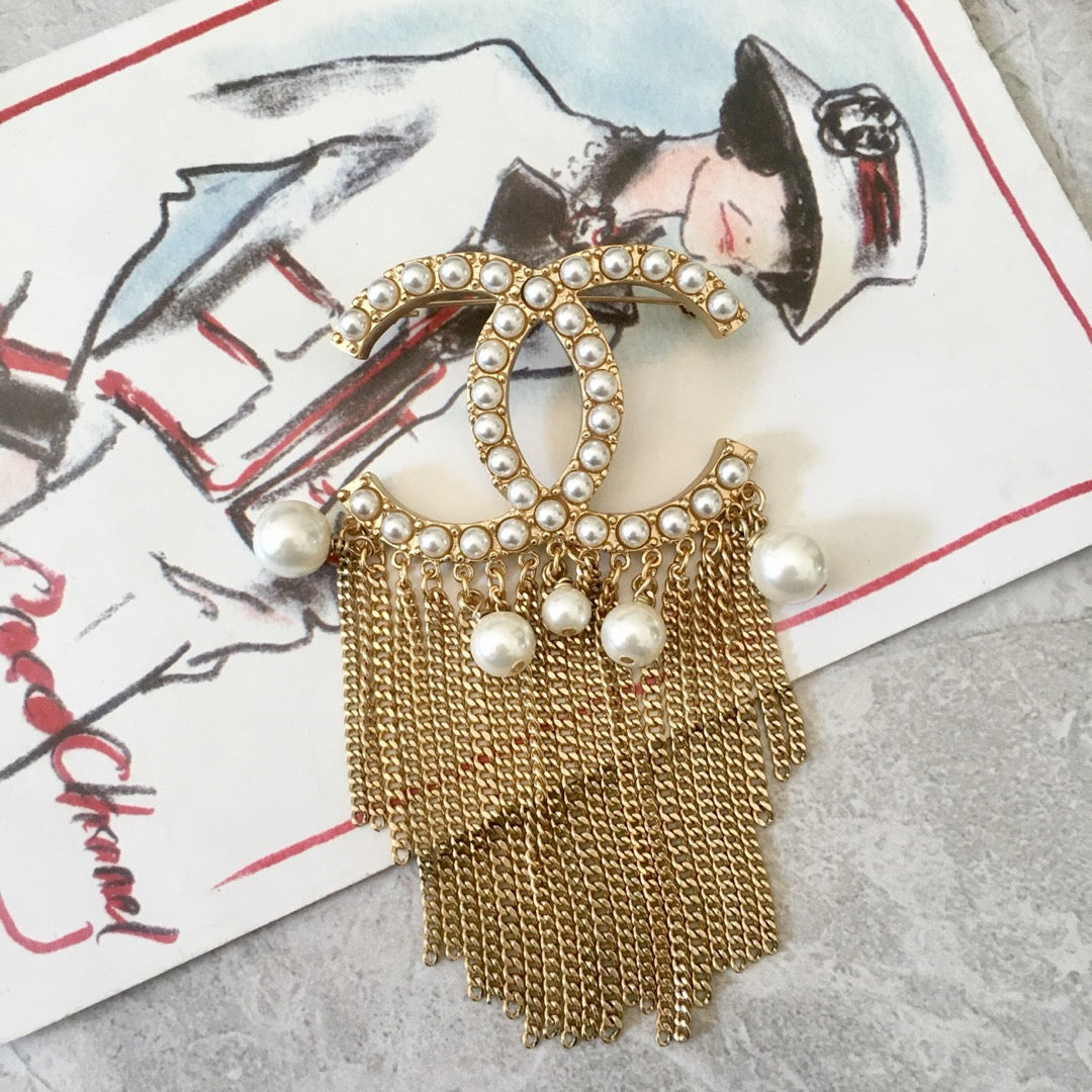 Chanel Brooch 156987