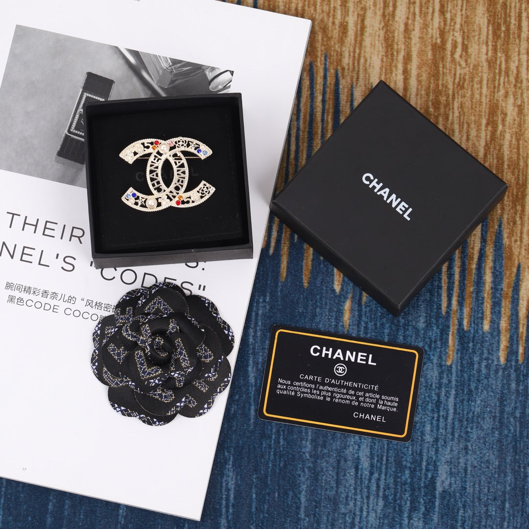 Chanel Brooch 156789