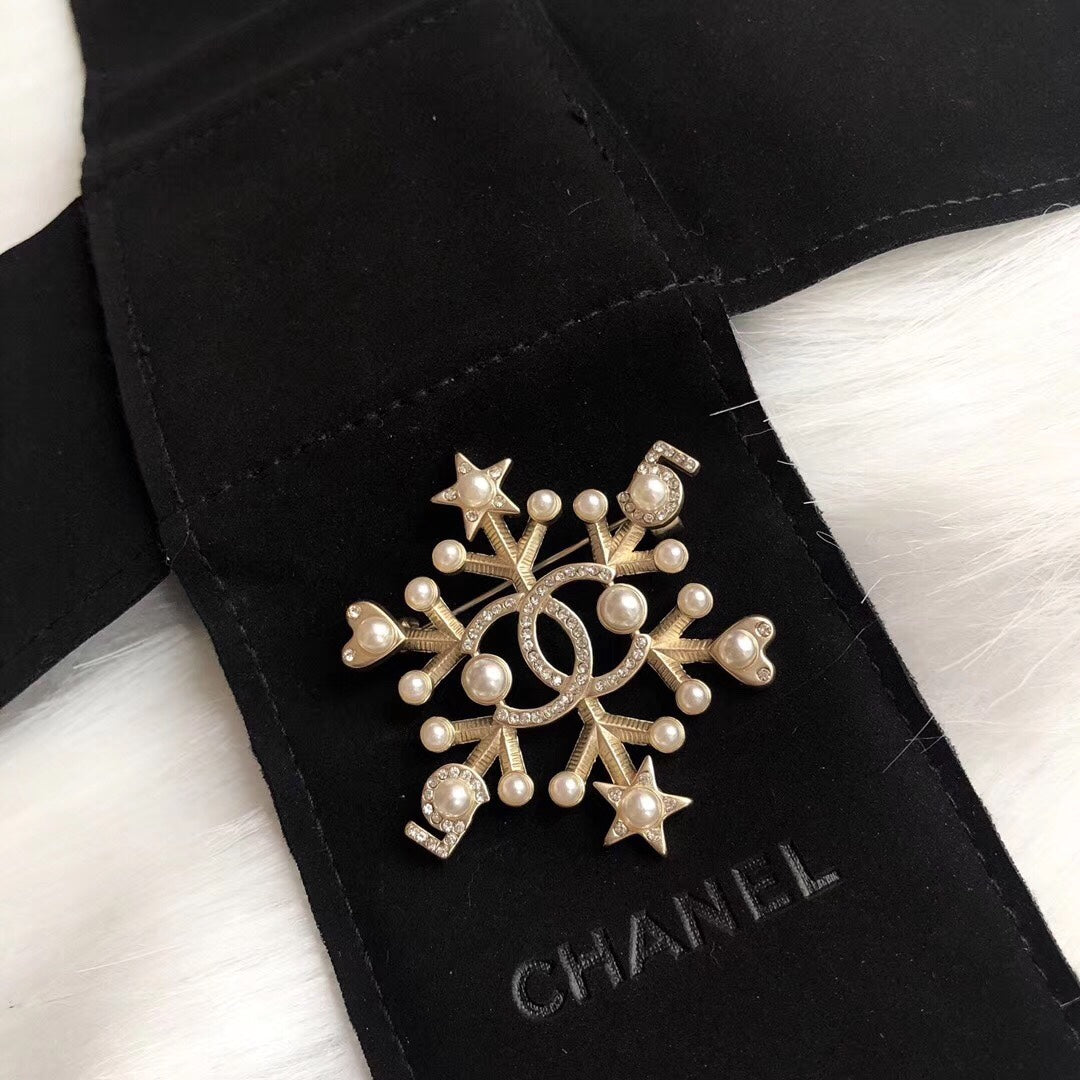 Chanel Brooch 157230