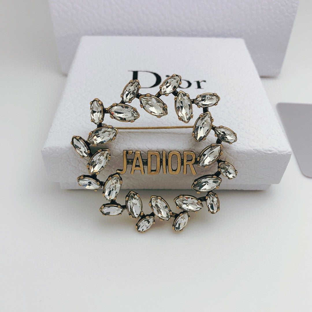 DIOR CD Brooch 02
