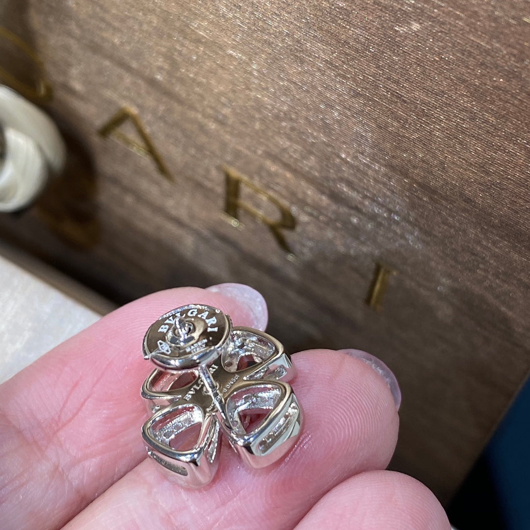 BVLGARI BVL FIOREVER DIAMOND STUD EARRINGS