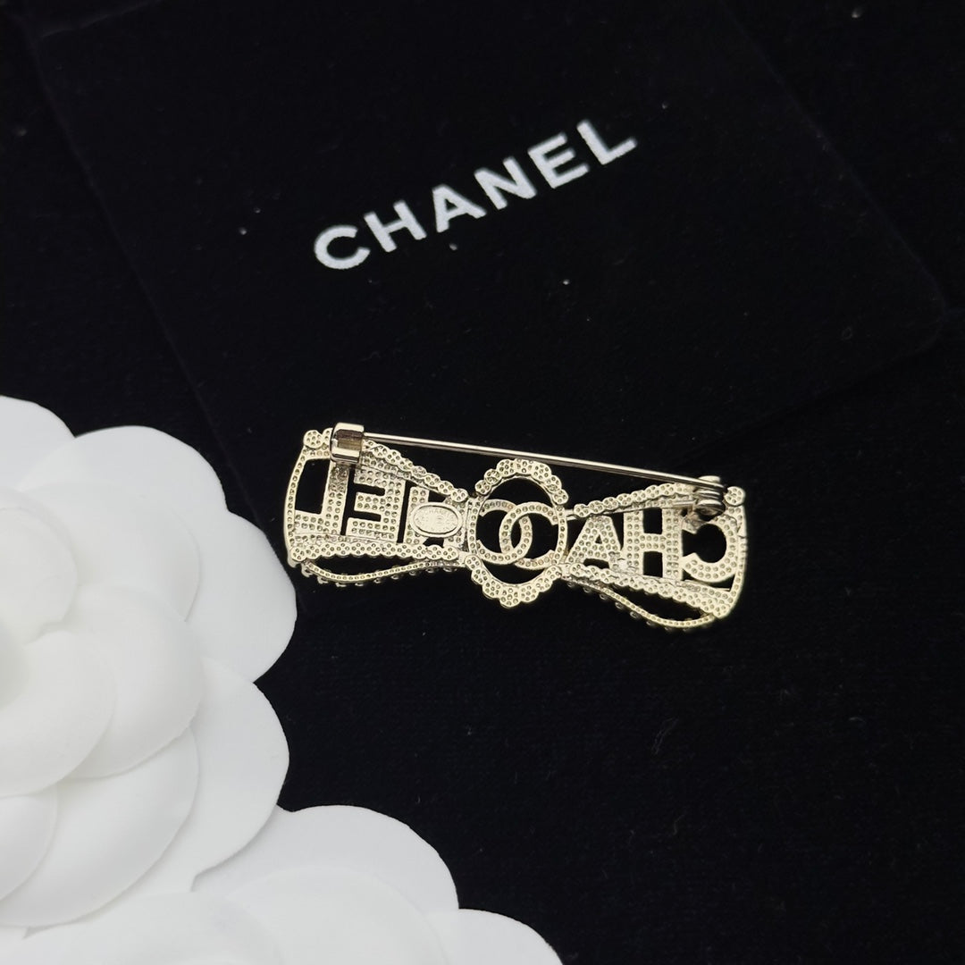 Chanel Brooch Gold 173219