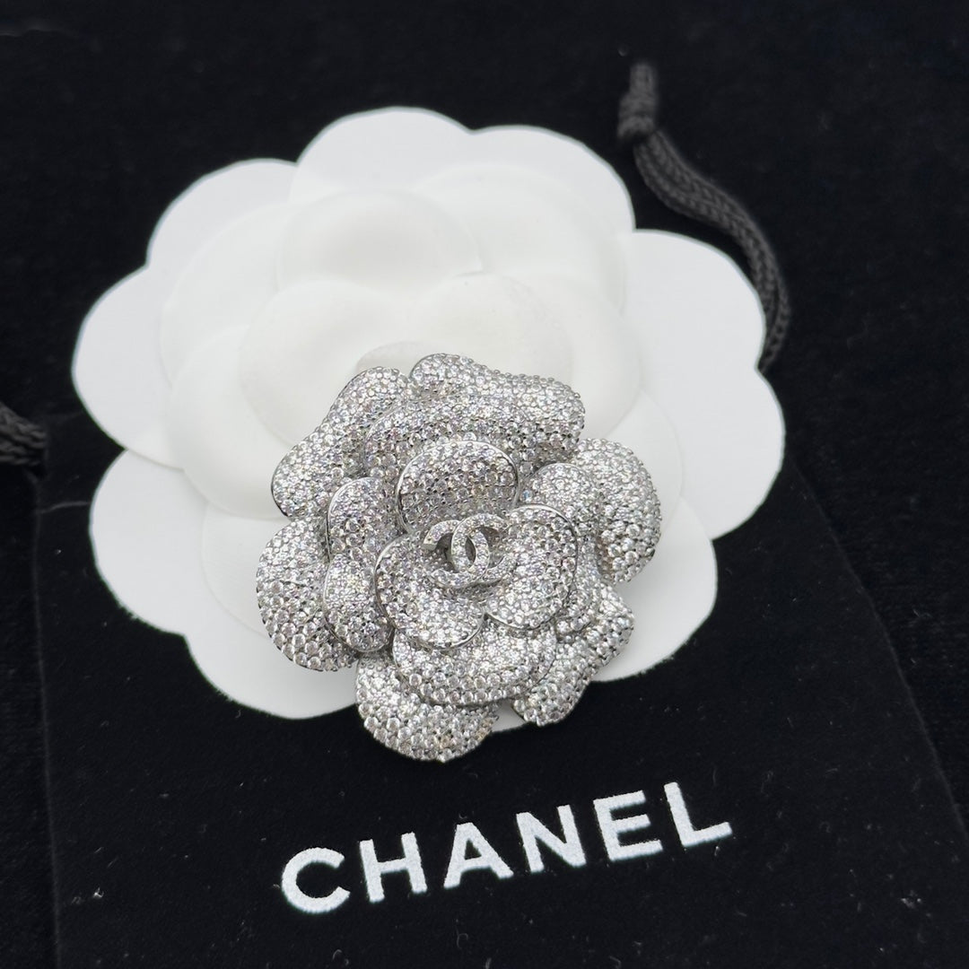 Chanel Brooch 173411