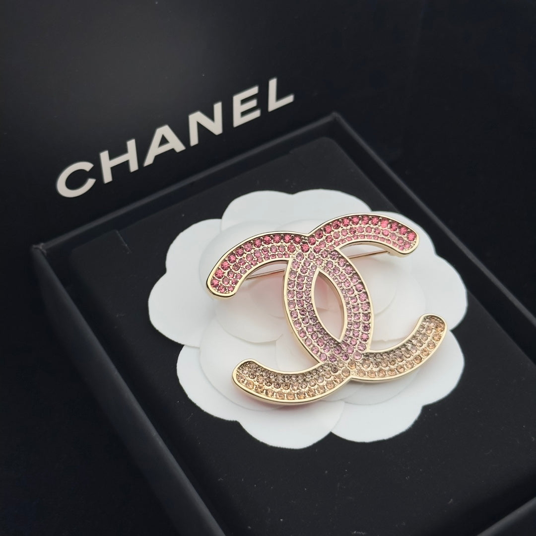 Chanel Brooch Gold 176570