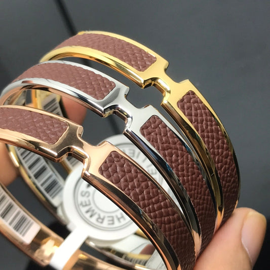 HERMES H Pig Nose Brown Bracelet