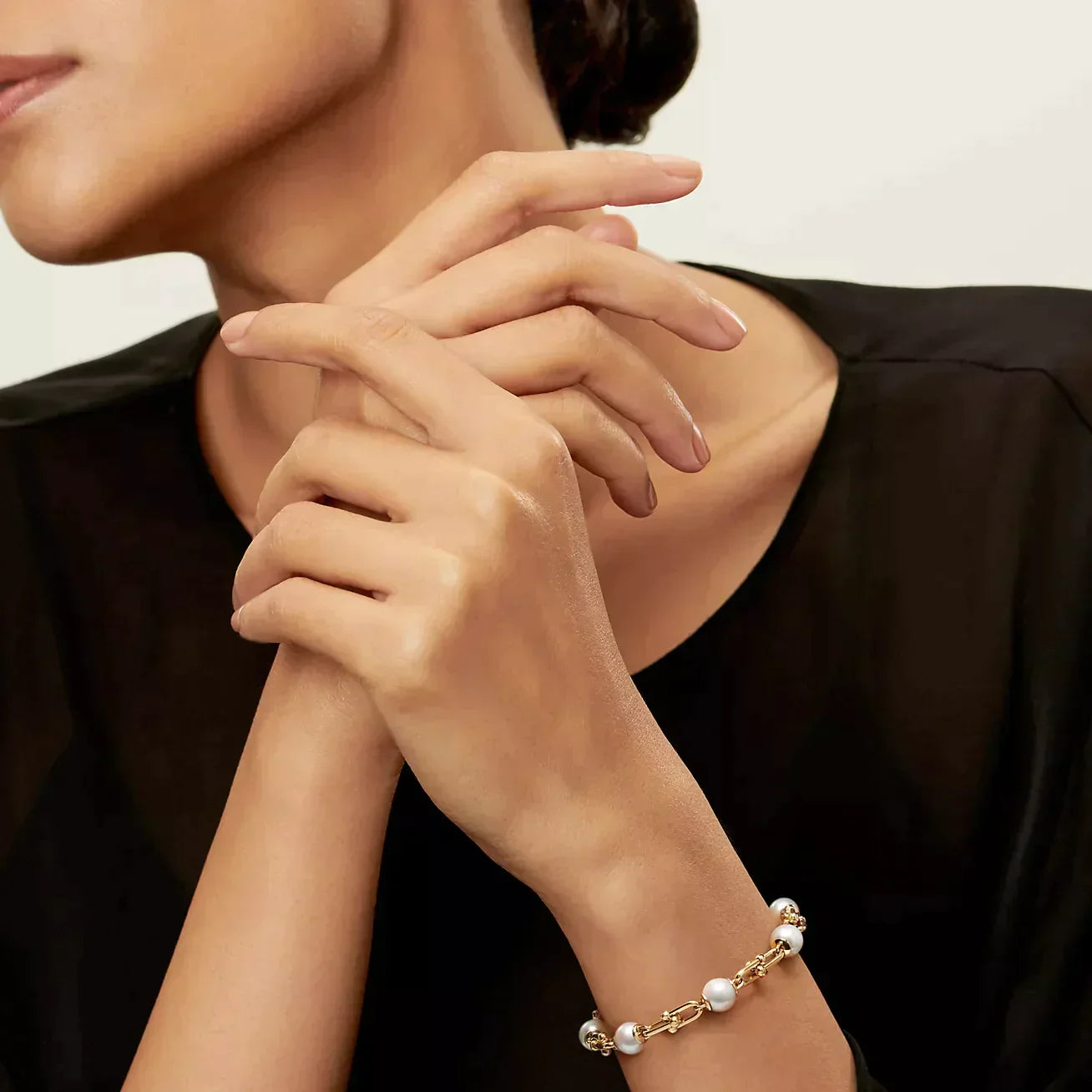 TIFFANY LINK BRACELET GOLD WITH FRESHWATER PEARLS