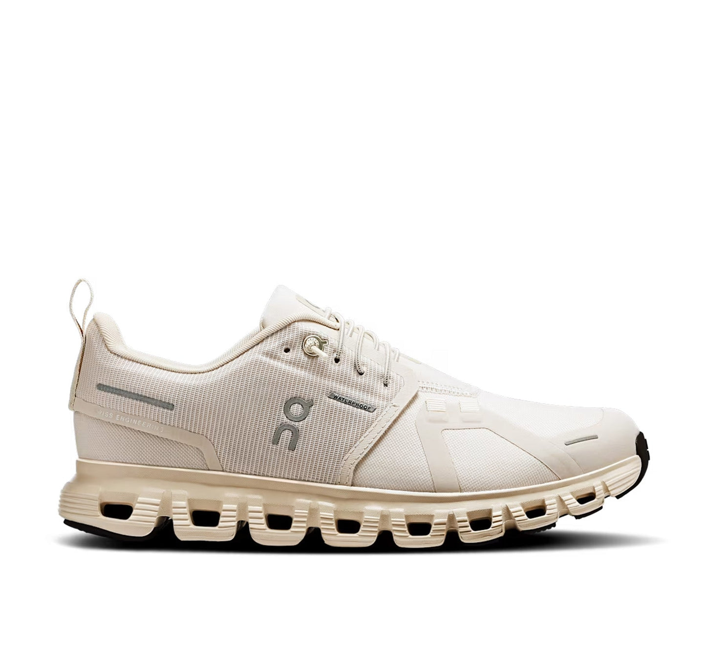 ON Women's Cloud 6 Waterproof Pearl/Cream