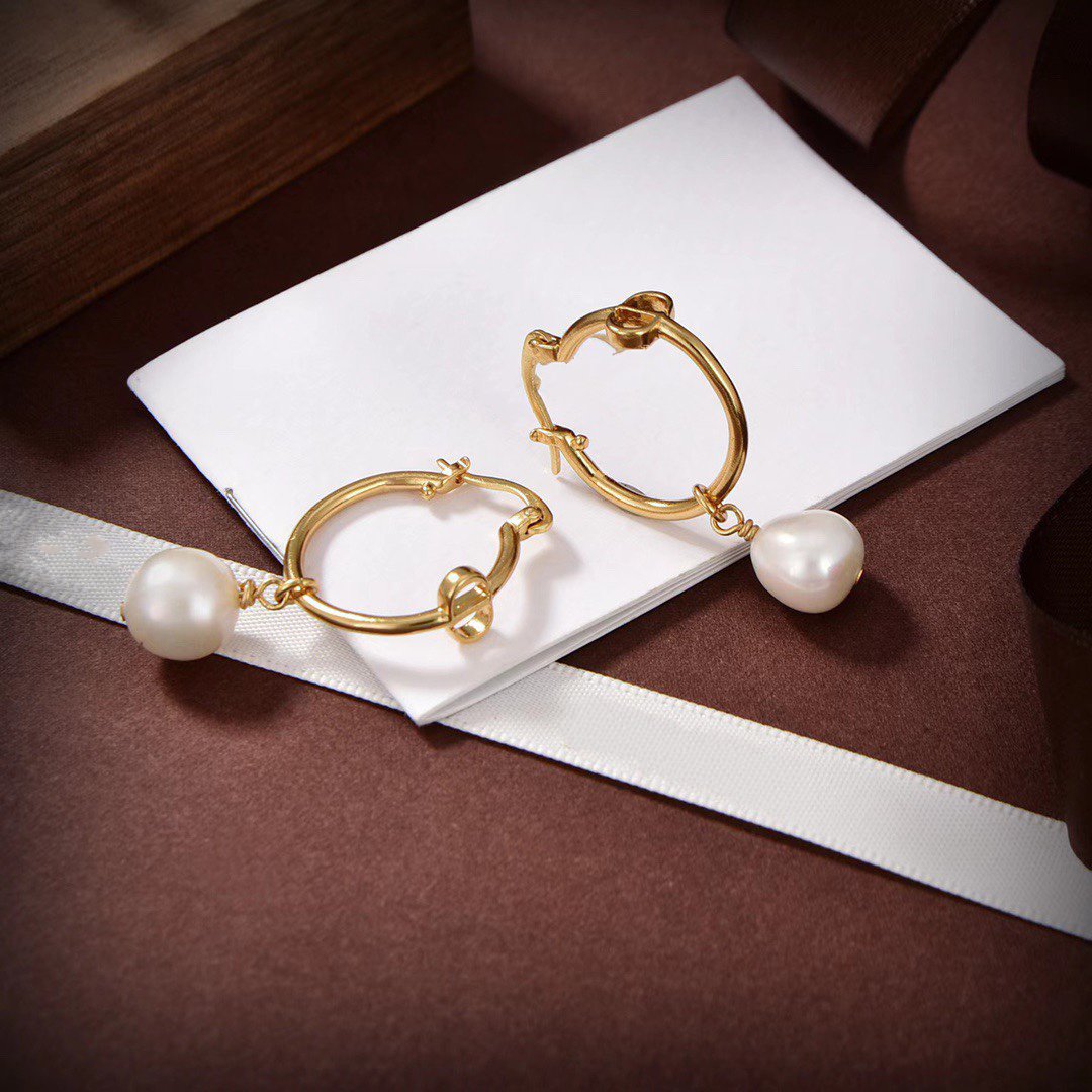 DIOR CD PEARL GOLD EARRINGS