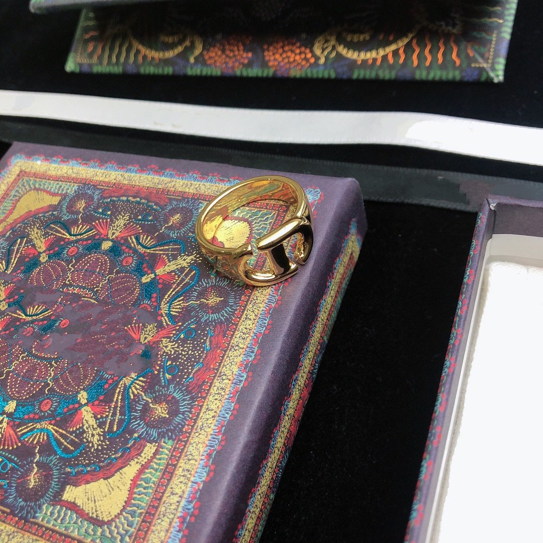 DIOR CD 30 MONTAIGNE GOLD RING