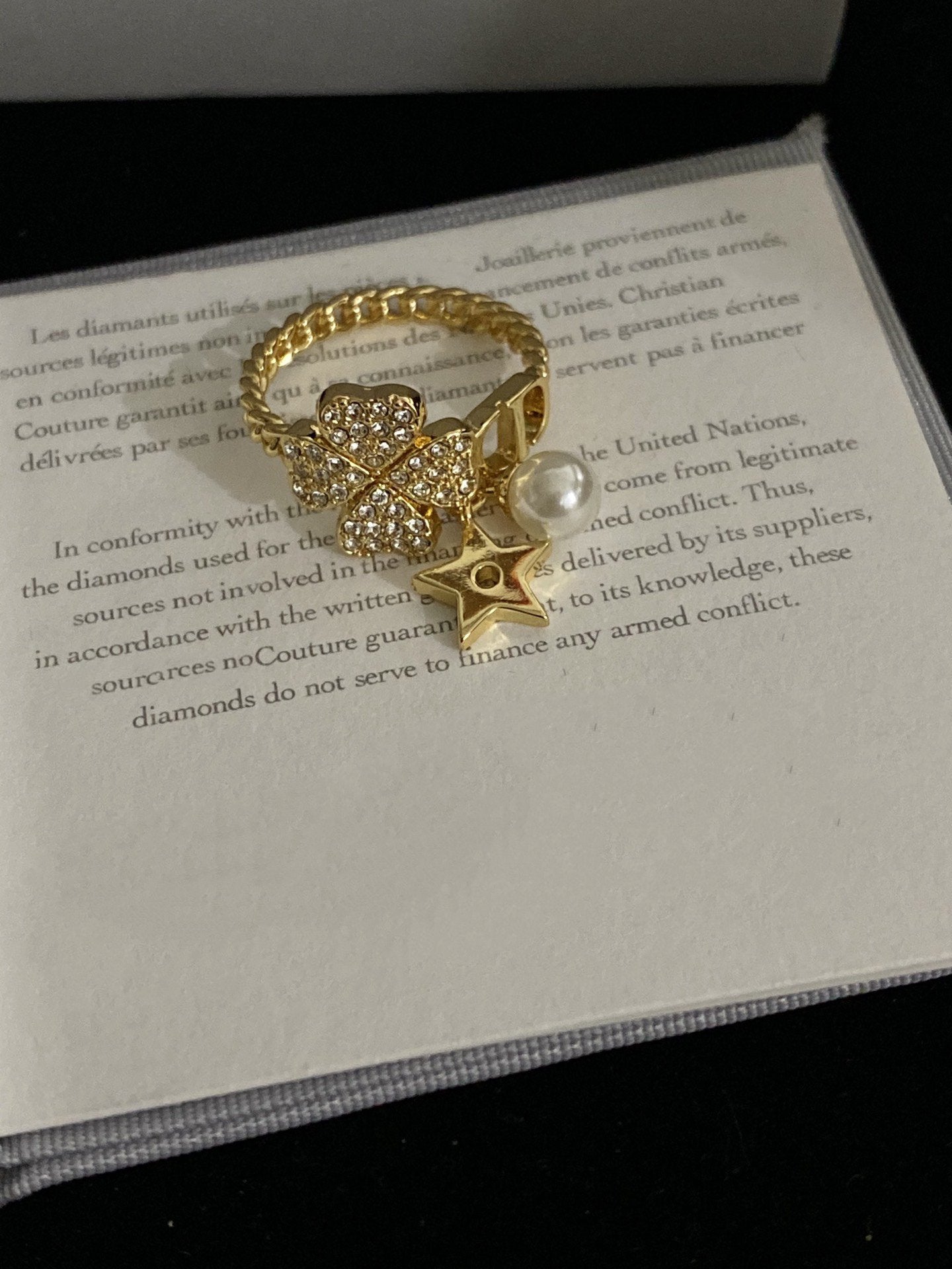 DIOR STAR PEARL CLOVER GOLD DIAMOND RING