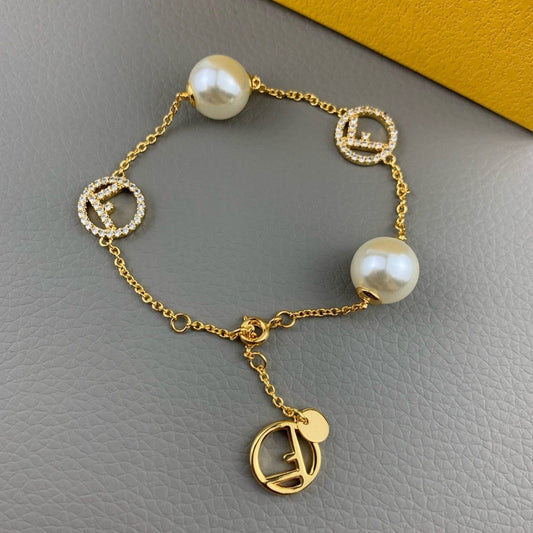 FENDI F BRACELET PEARL GOLD DIAMOND