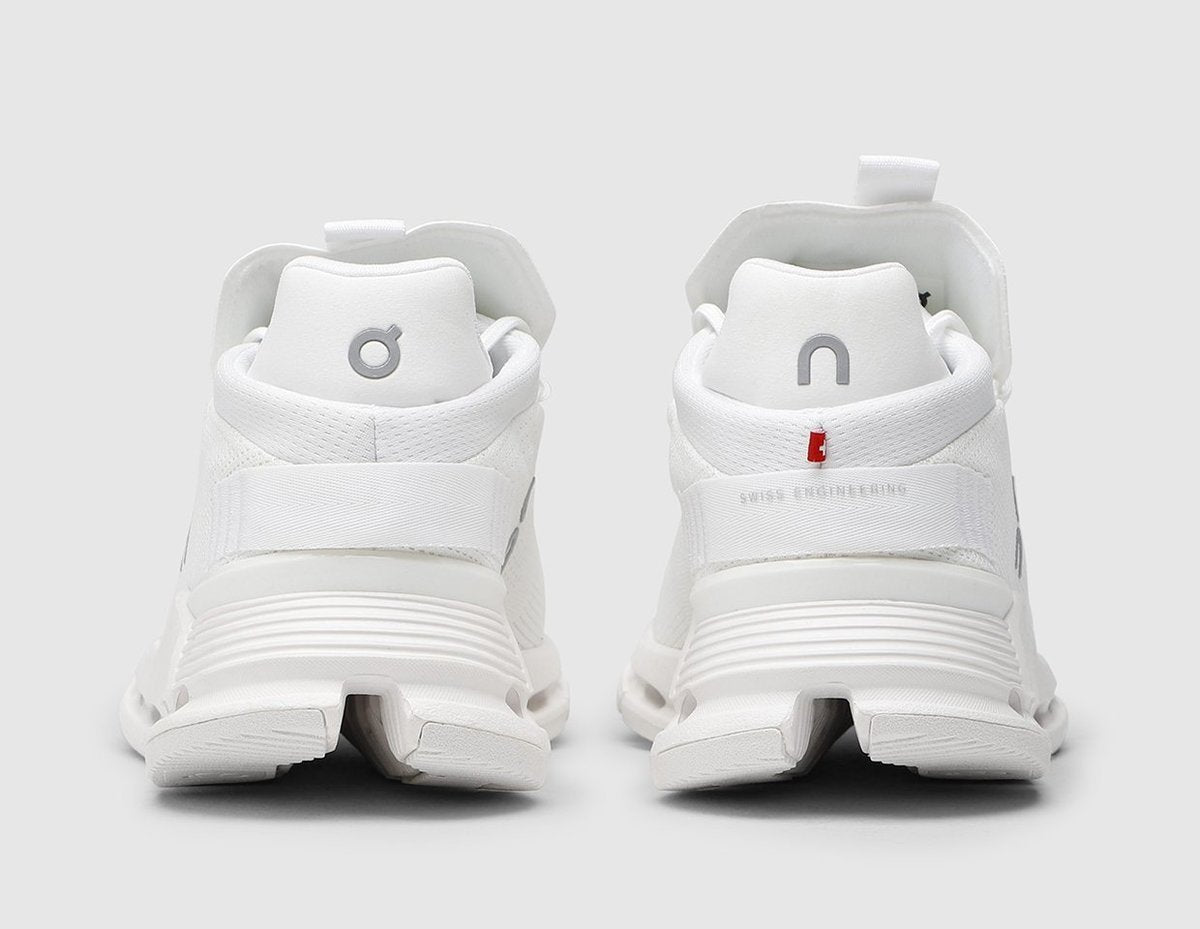 QC On Running Cloud Nova White