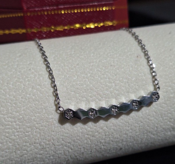 CHAUMET BEE LOVE NECKLACE DIAMOND