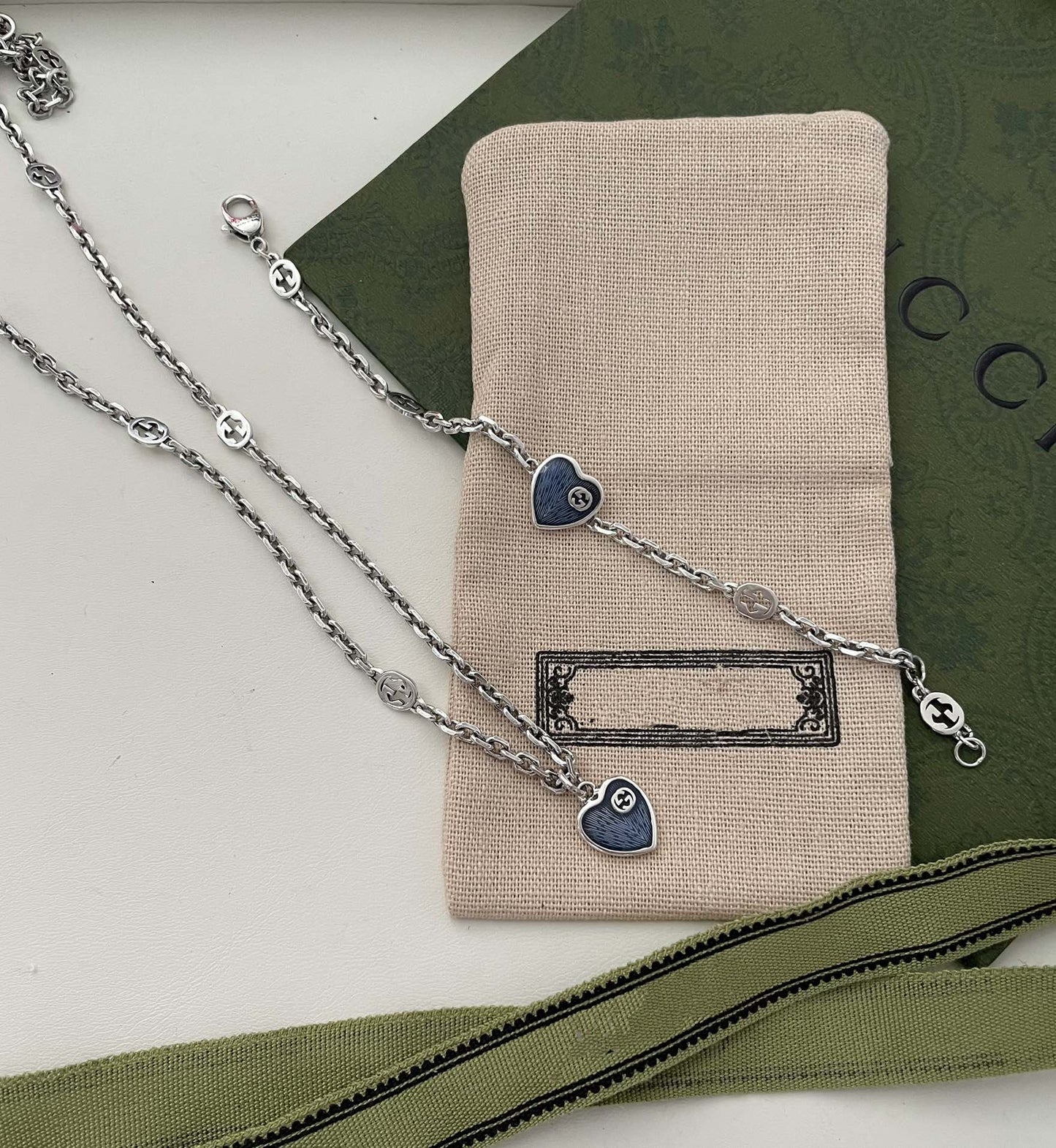 GUCCI GG HEARTS STERLING SILVER BLUE ENAMEL PENDANT NECKLACE
