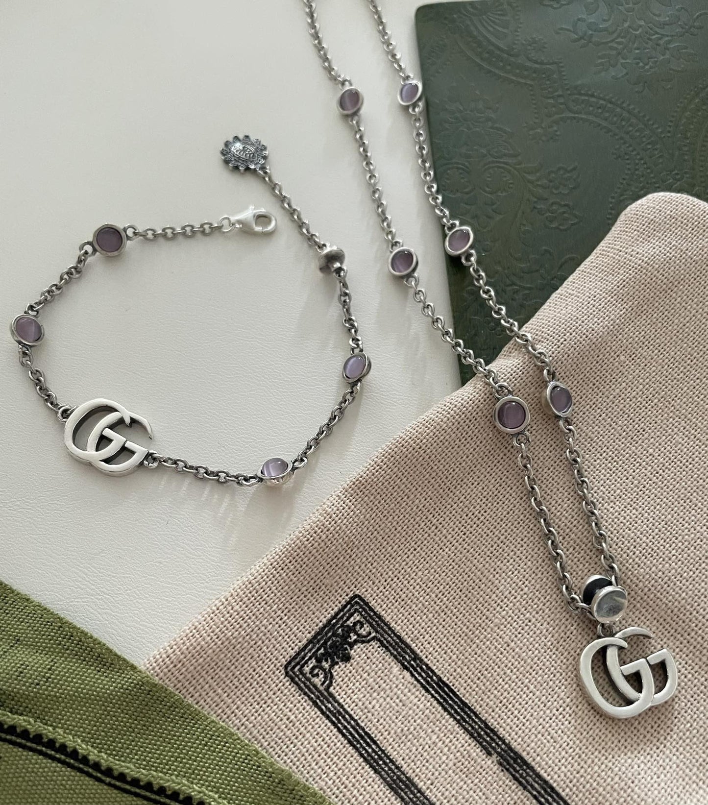 GUCCI GG DOUBLE G MOTHER-OF-PEARL NECKLACE