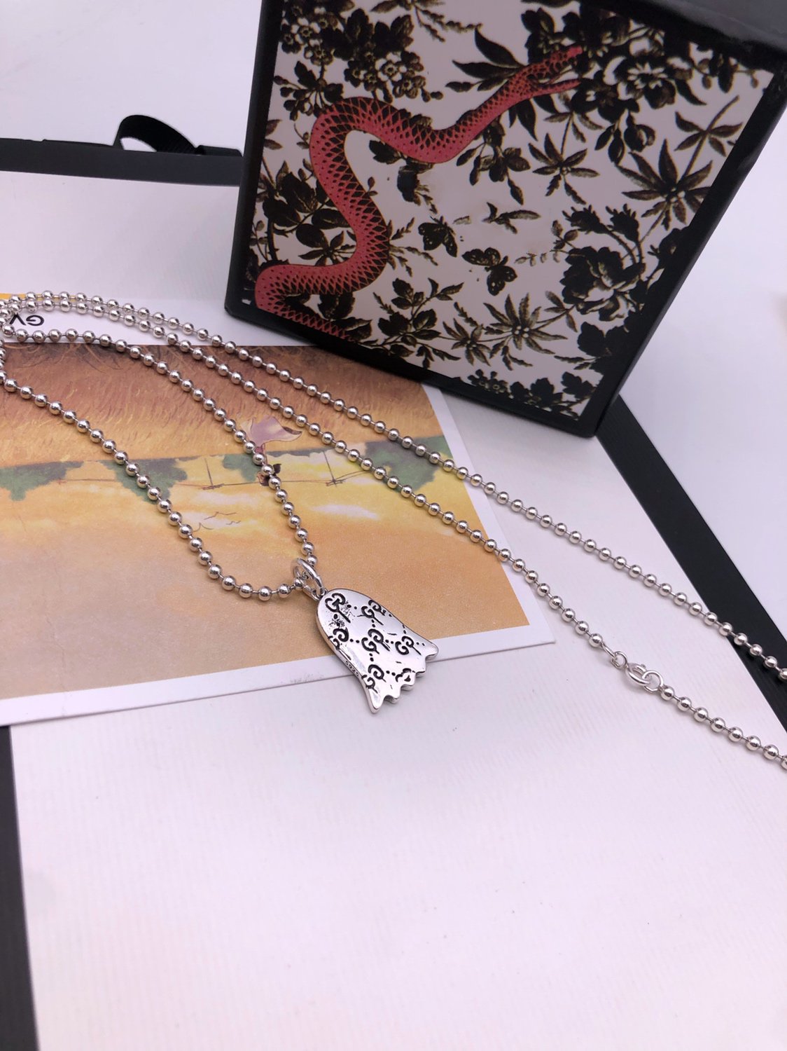GUCCI GG GHOST NECKLACE