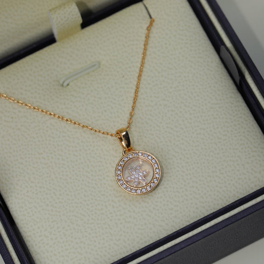 CHOPARD HAPPY HEART PEDANT DIAMOND PINK GOLD NECKLACE