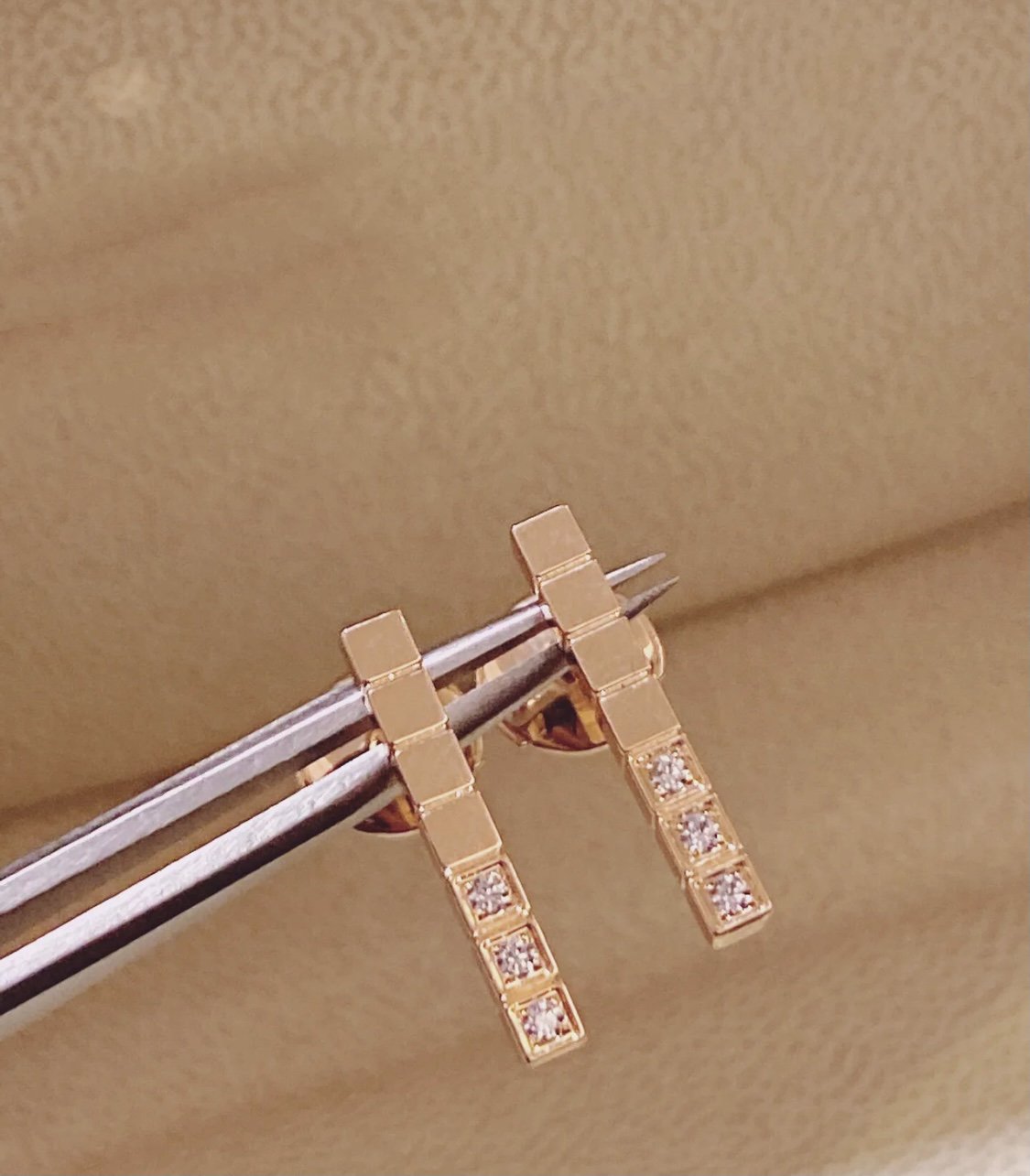 CHOPARD HAPPY HEART EARRINGS DIAMOND