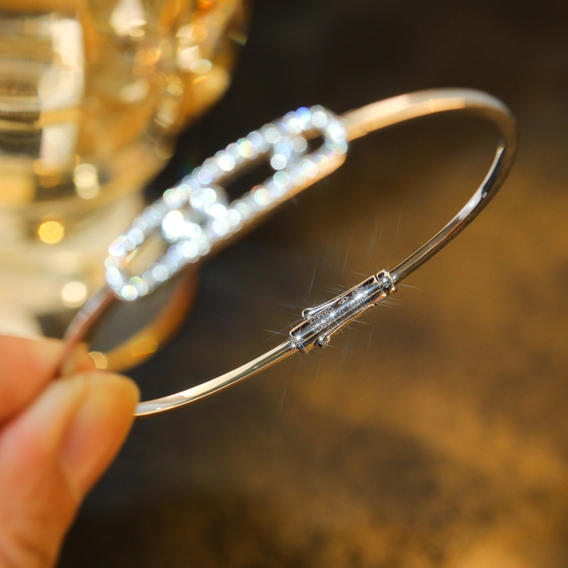 MESSIKA MOVE UNO PAVED FLEX BANGLE DIAMOND BRACELET