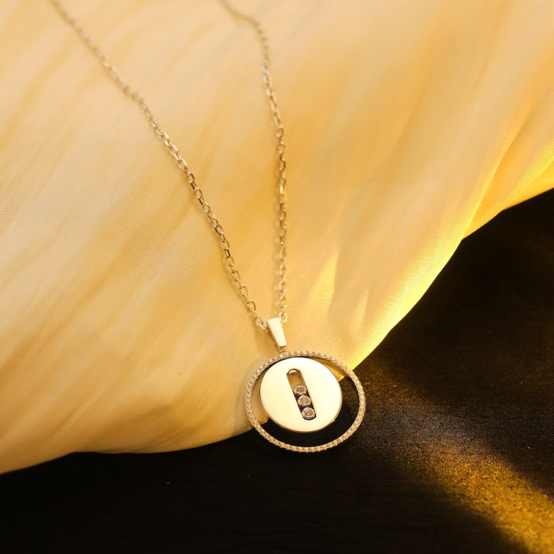 MESSIKA LUCKY MOVE MM SILVER DIAMOND NECKLACE