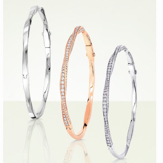 GRAFF SPIRAL PAVED DIAMOND BANGLE BRACELET