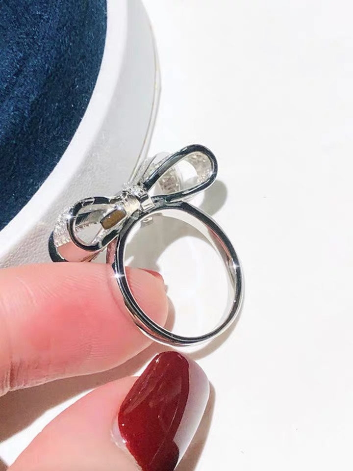 GRAFF TILDAS BOW DOUBLE KNOT SILVER DIAMOND RING
