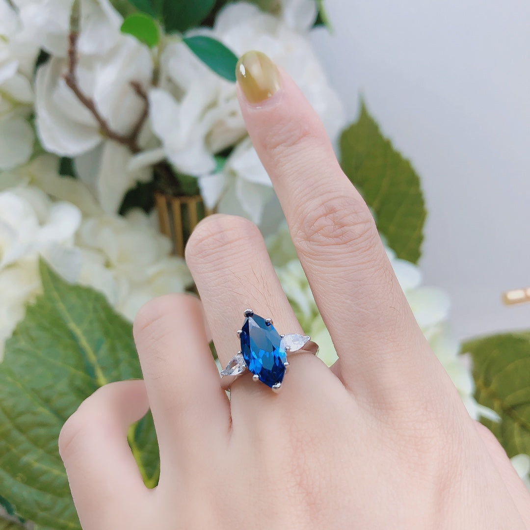 GRAFF PROMISE MARQUISE CUT BLUE DIAMOND ENGAGEMENT RING