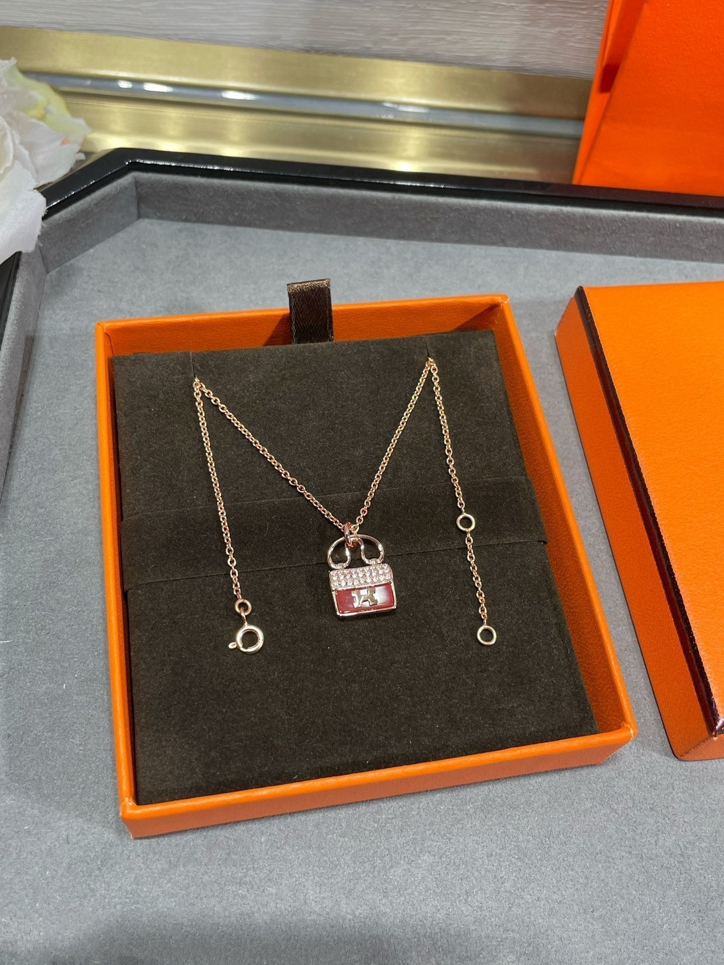 HERMES H CIRCE MOISSANITE PENDANT NECKLACE GOLD