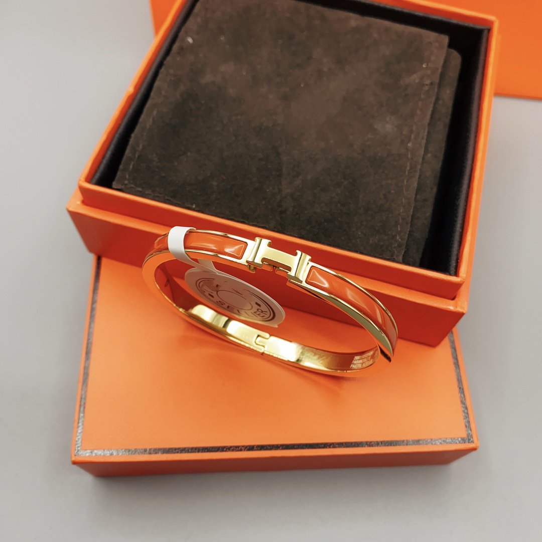 HERMES CLASSIC HM CLIC RED 8MM ENAMEL BRACELET