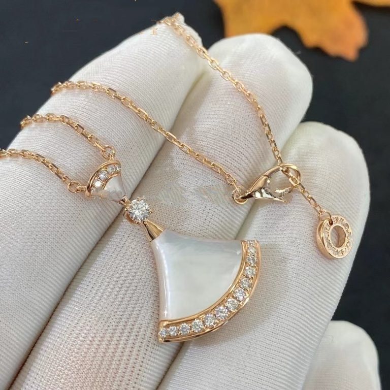 BVLGARI DREAM NECKLACE MOP PINK GOLD DIAMOND
