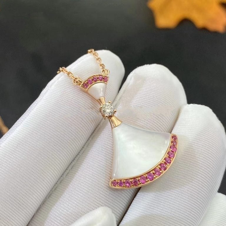 BVLGARI DREAM NECKLACE MOP PINK DIAMOND