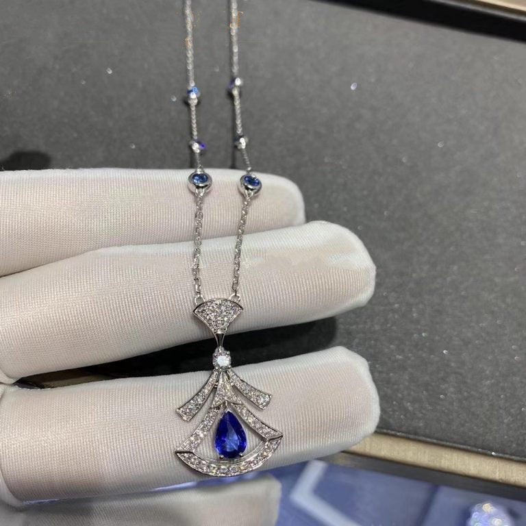 BVLGARI DREAM NECKLACE AGATE DIAMOND SILVER