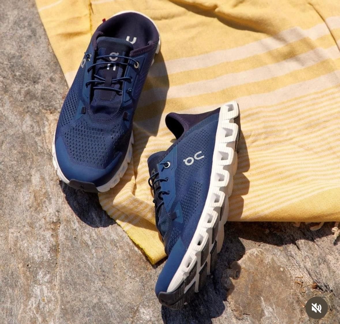 Cloud 5 Coast Sneakers in Blue