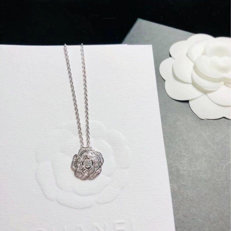 Chanel Bouton De Camelia Necklace Silver Diamond