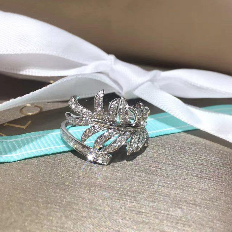 Chanel Plume De Ring Silver Diamond
