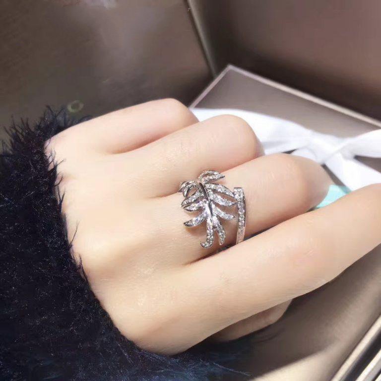 Chanel Plume De Ring Silver Diamond