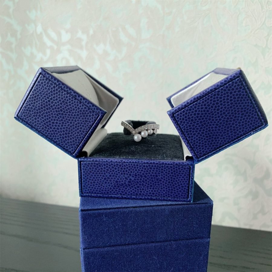 CHAUMET JOSEPHINE SILVER DIAMOND RING