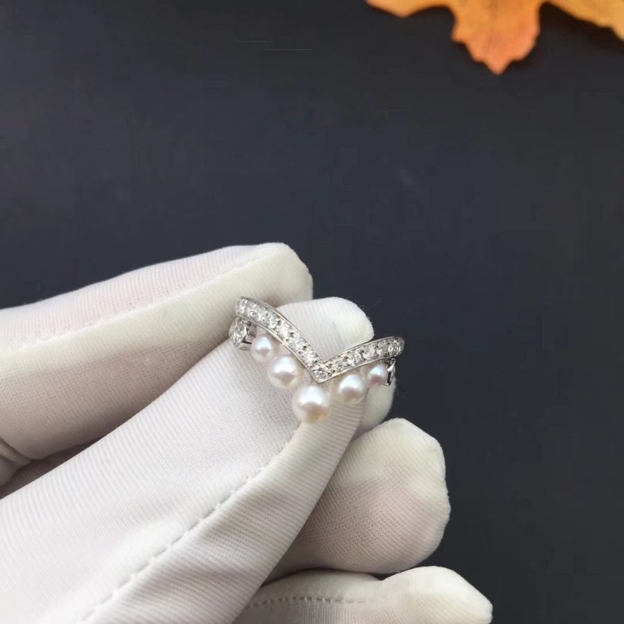 CHAUMET JOSEPHINE RING SILVER DIAMOND