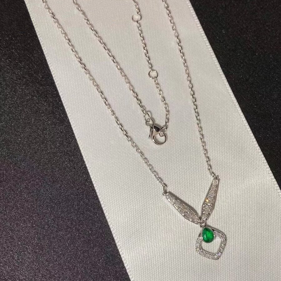 CHAUMET JOSEPHINE MALACHITE SILVER DIAMOND NECKLACE