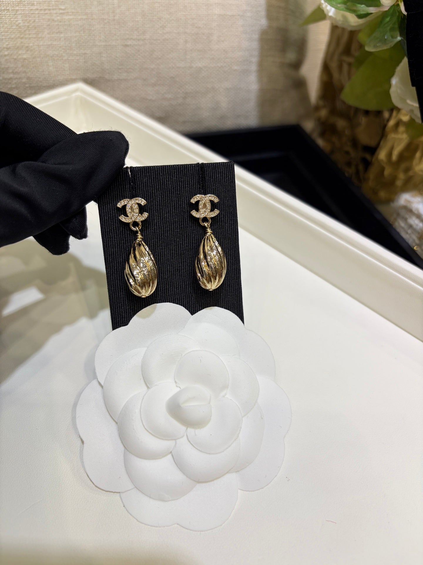 Chanel 2026 Gold Crystal Double C Metal Teardrop Earrings