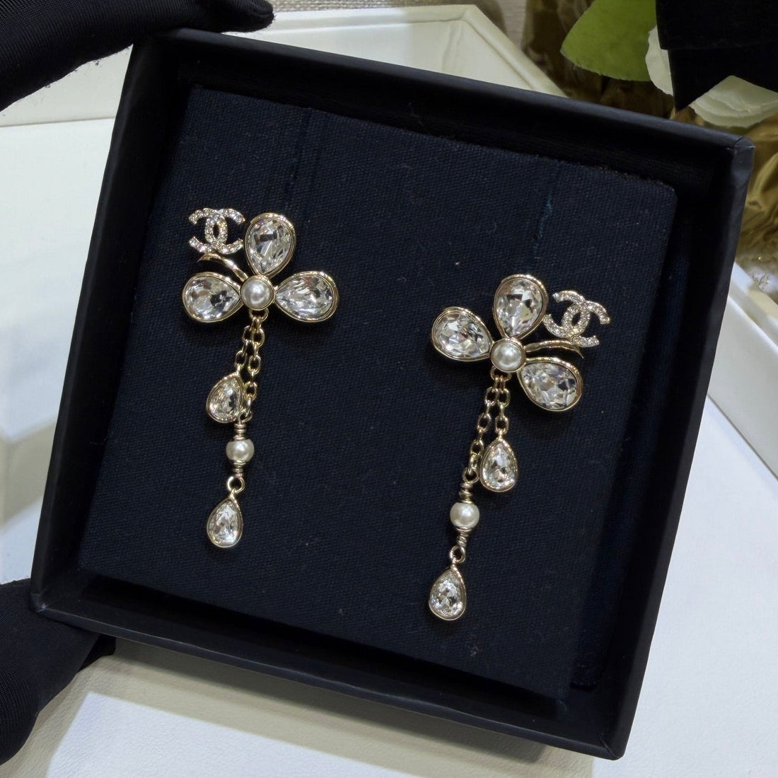 Chanel 2026 Gold Full Diamond Double C Lucky Clover Crystal Earrings