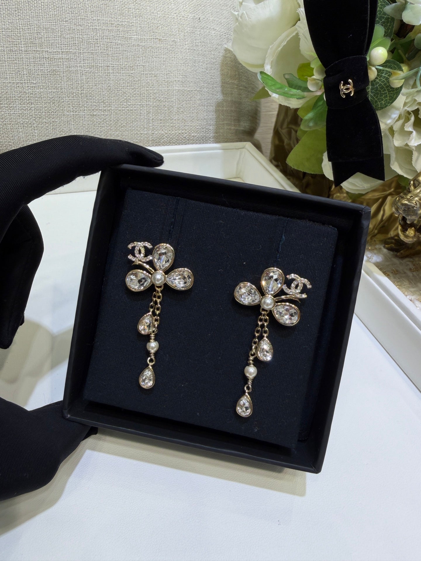 Chanel 2026 Gold Full Diamond Double C Lucky Clover Crystal Earrings