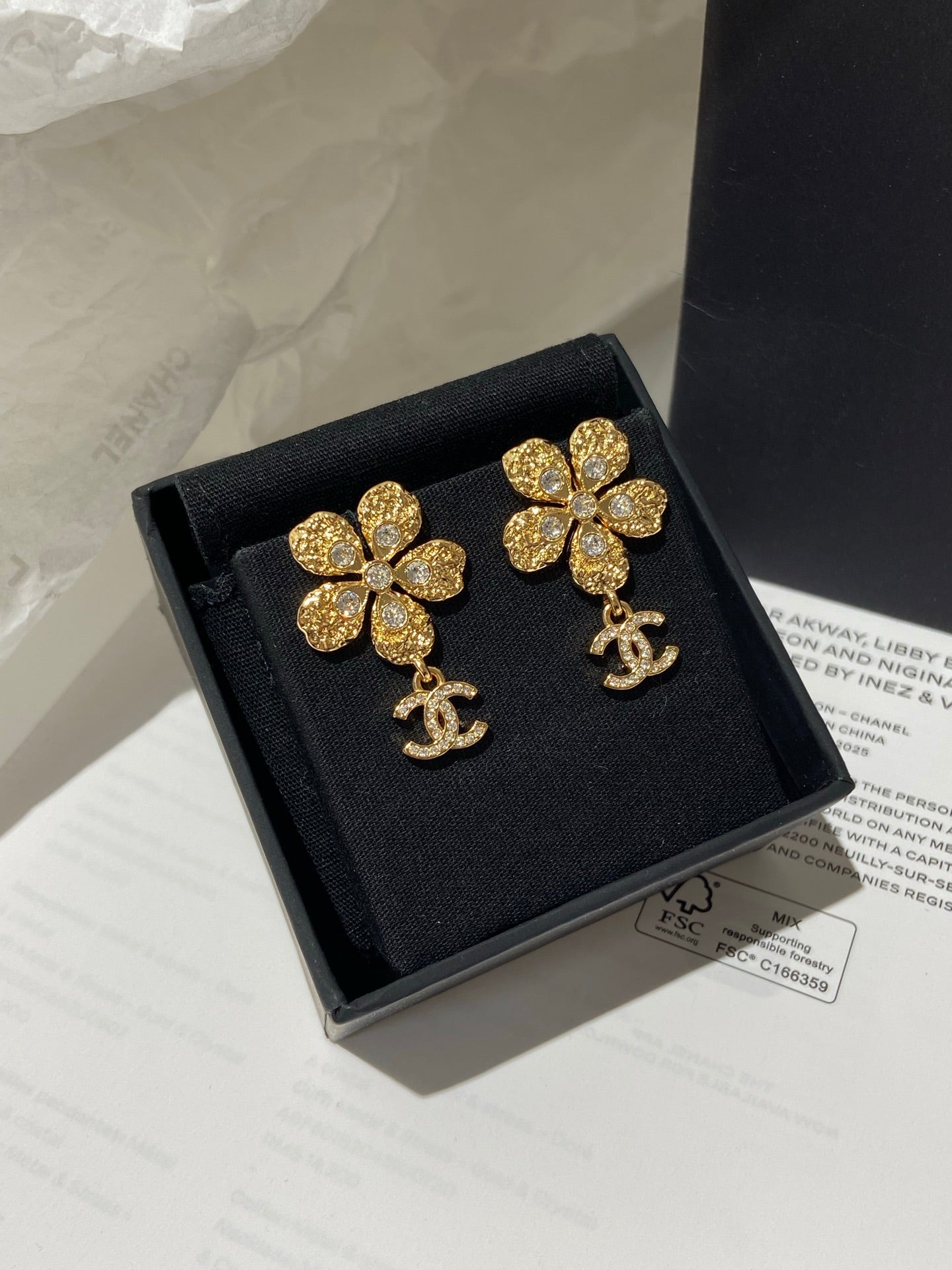 Chanel Vintage Flower Gold Diamond Earrings