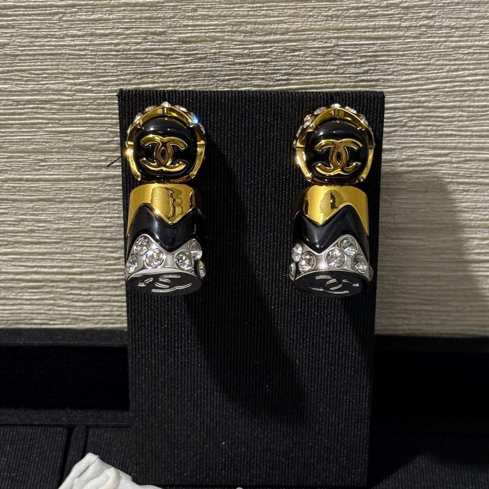 Chanel 2026 Enamel Button Double C Earrings