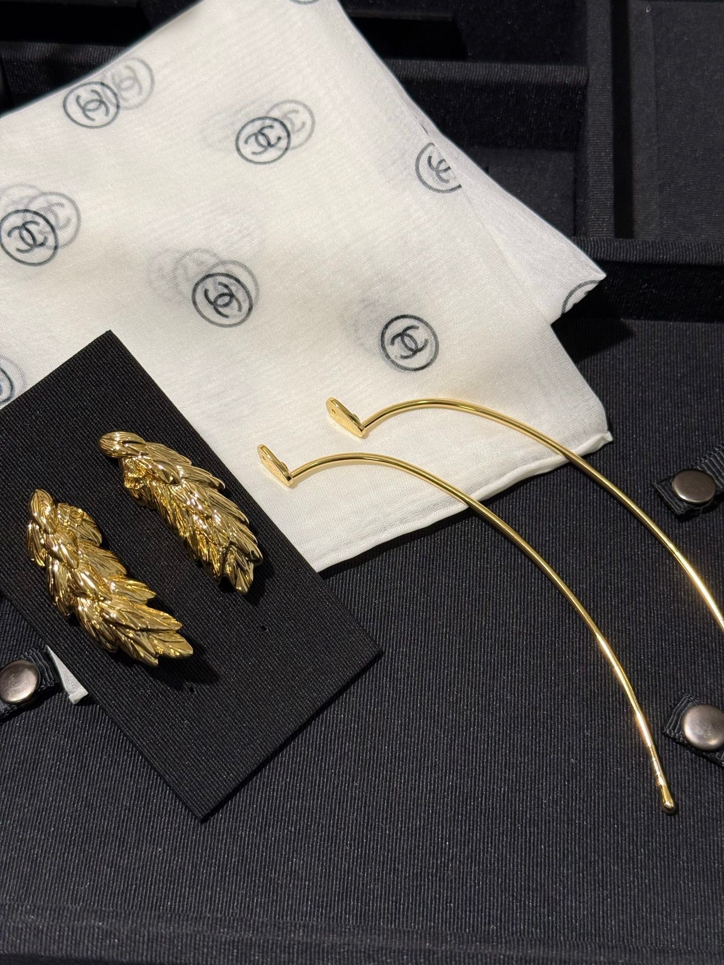 Chanel 2026 Large Gold Wheat Earrings
