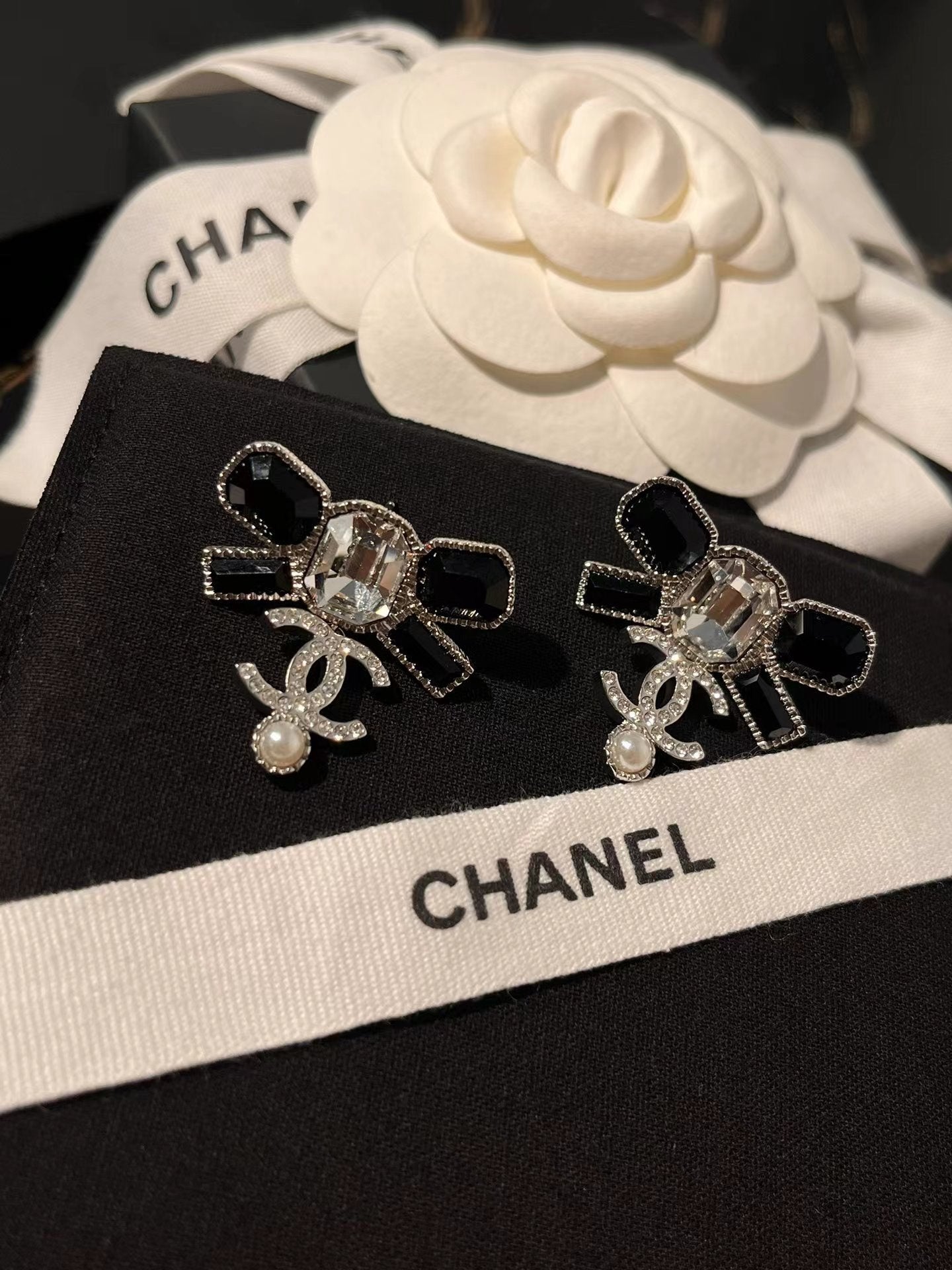 Chanel Black Diamond Square Diamond Panda Two-Tone Double C Pearl Stud Earrings